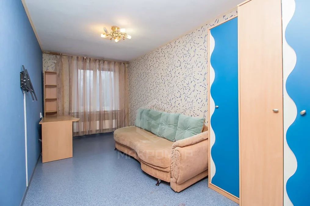 Купить квартиру в г дзержинском. Квартира в Новосибирске на Дзержинского. Квартира купить н Новгород Толбухина 17.
