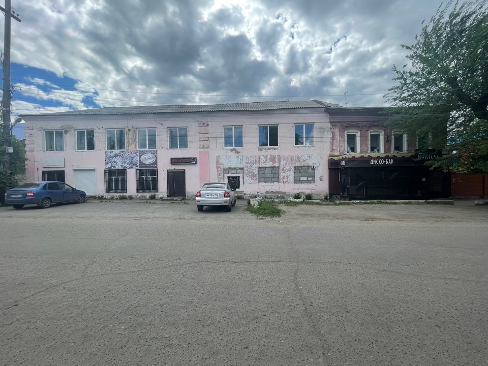 Продажа коммерческой недвижимости, 2500м <sup>2</sup>, Челябинск