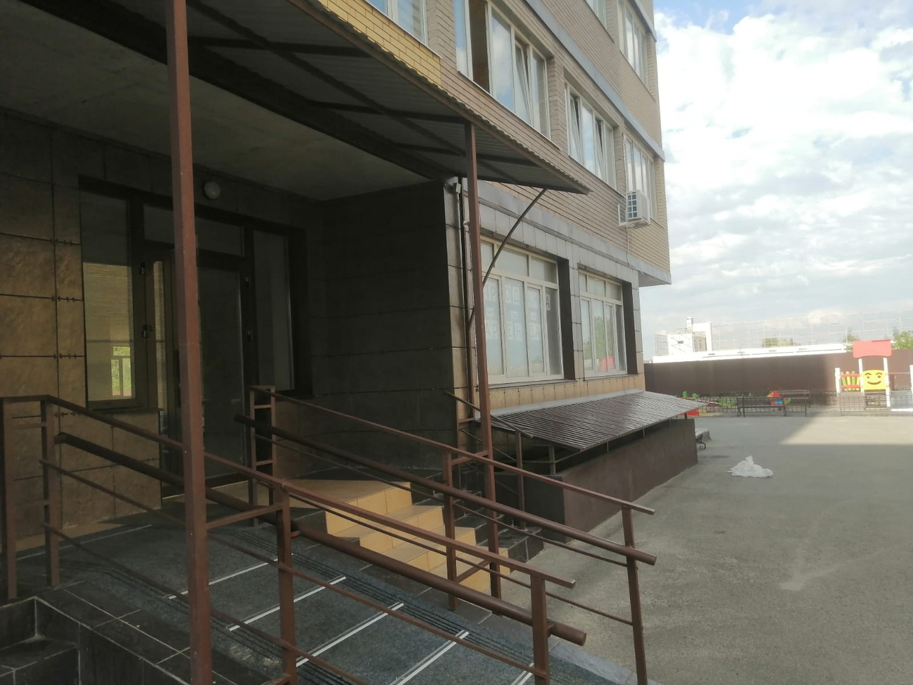 Продажа коммерческой недвижимости, 230м <sup>2</sup>, Ставрополь